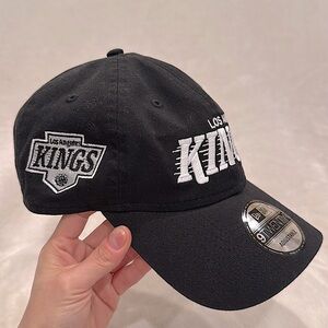 🦁NEW! LA KINGS black adjustable hat